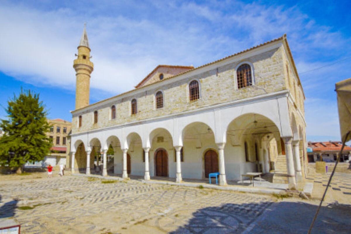 Мечеть Пазар Йери