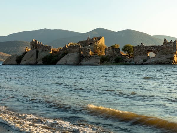 Закат на озере Бафа, Турция - Дидим, описание курорта в Турции, пляжи, отели, достопримечательности