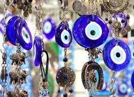 Глаз Фатимы - сувенир, который можно привезти из Турции