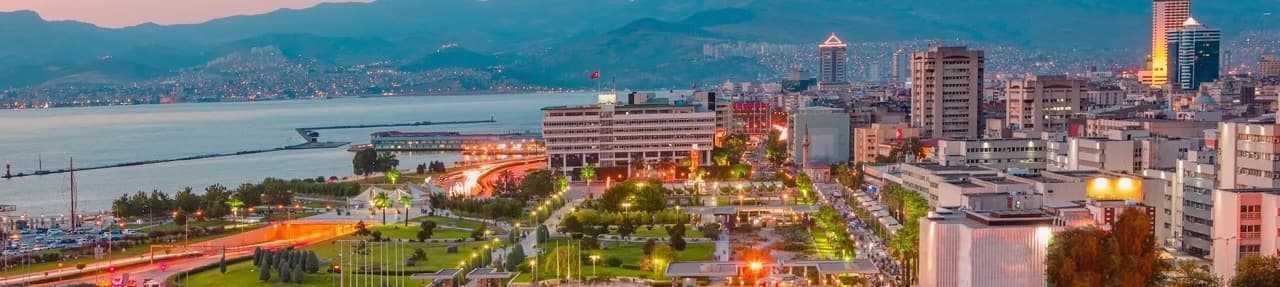 Набережная города Измир